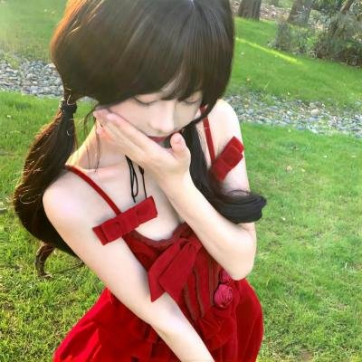 碧比和缇那